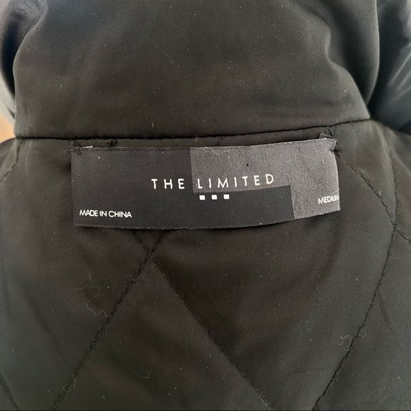 The Limited Reversible Vest - Picture 4 of 4